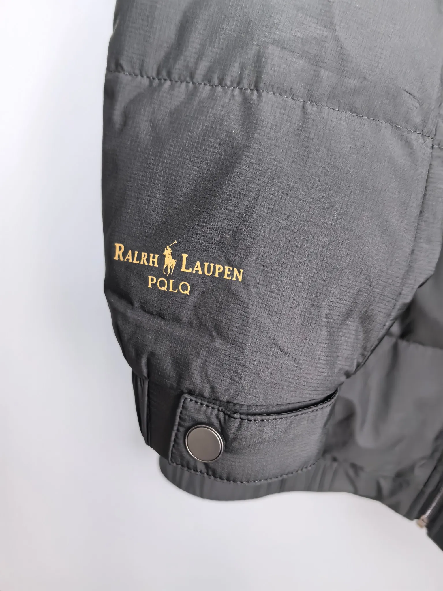 P960 POLO Paul's 2025 winter latest model, available at the counter simultaneously, original order, popular fashionable casual hooded down jacket, imported original fabric, unique design, original hardware accessories decoration, simple and fashionable, handsome upper body, complete three labels, size: M-3XL